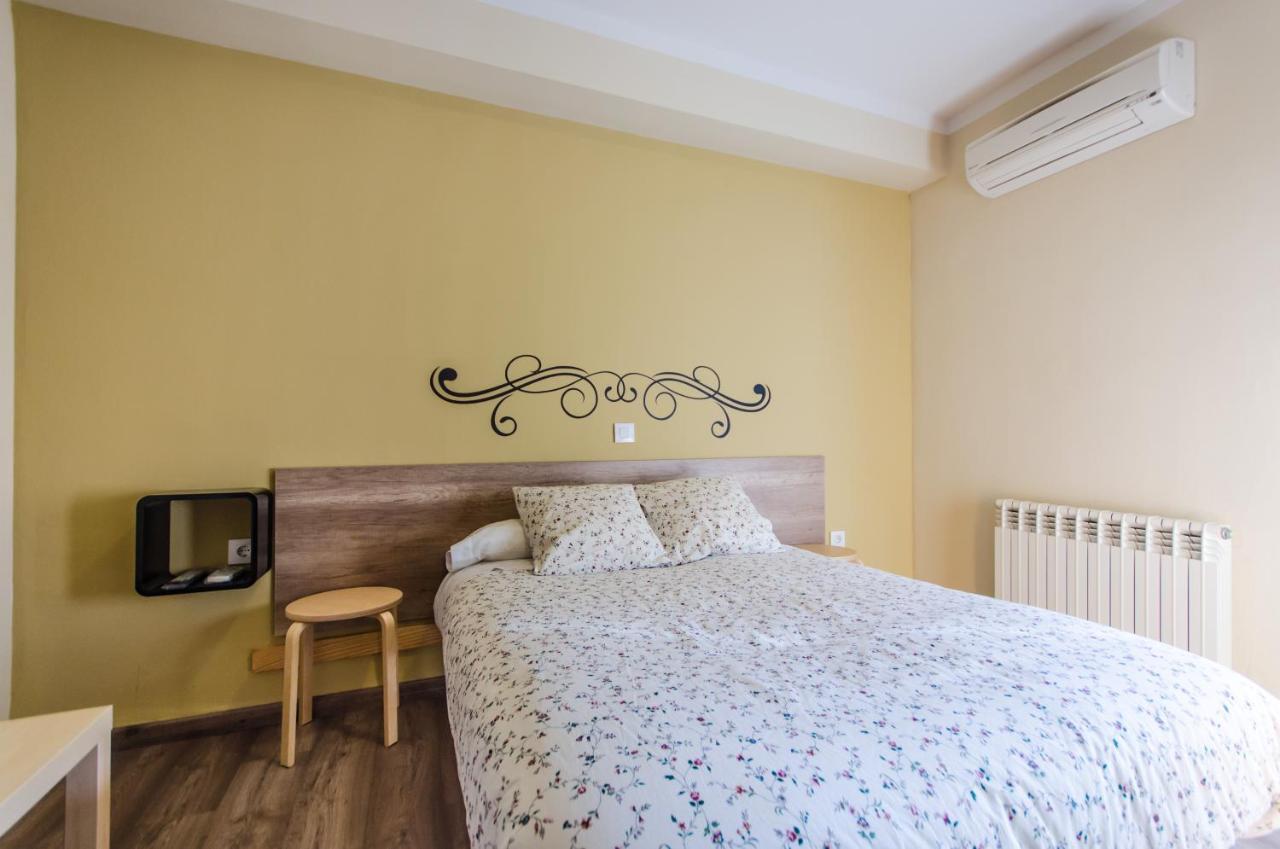 Hostal La Pastora Candeleda Esterno foto