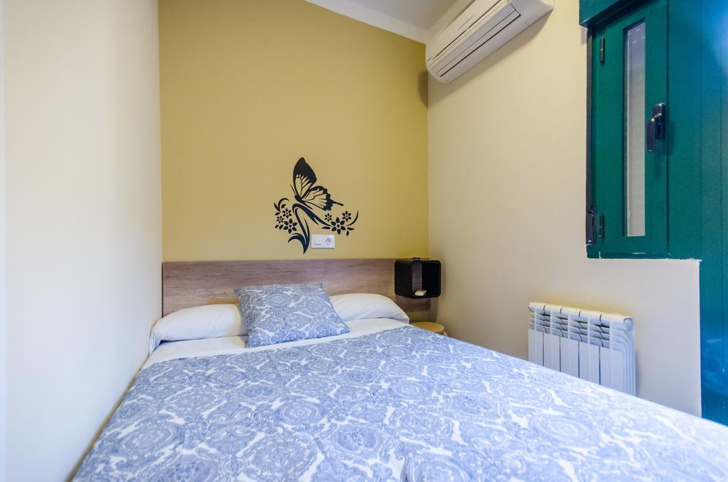 Hostal La Pastora Candeleda Esterno foto