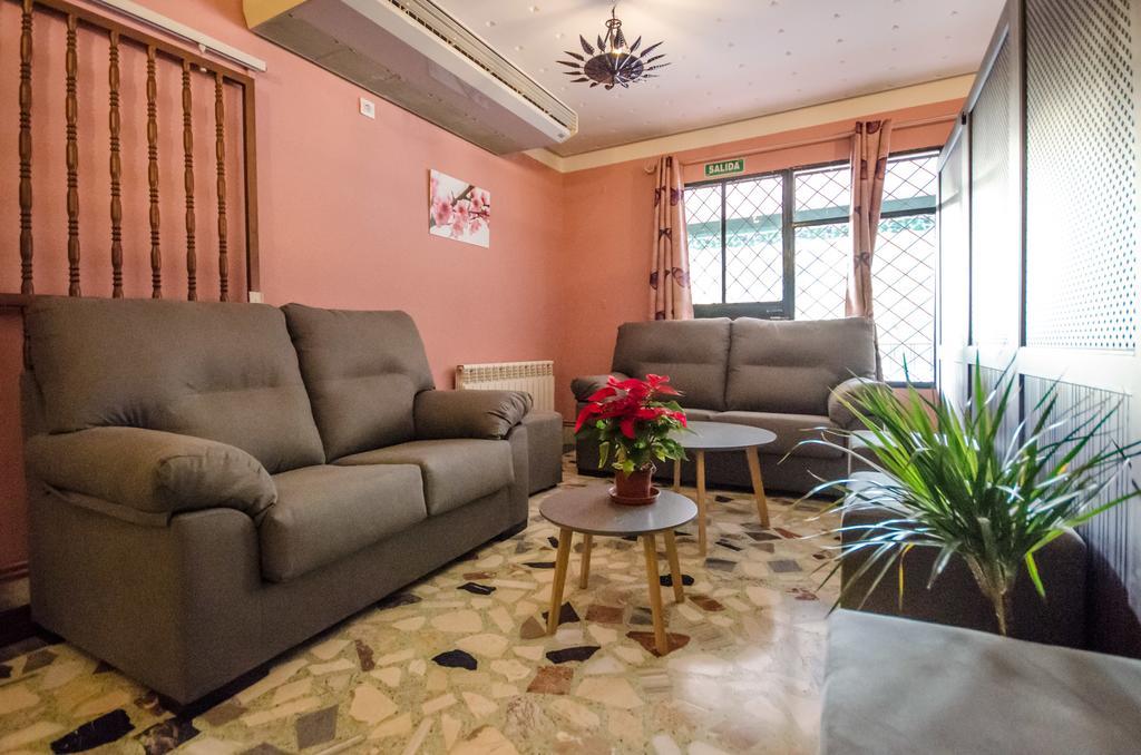 Hostal La Pastora Candeleda Esterno foto