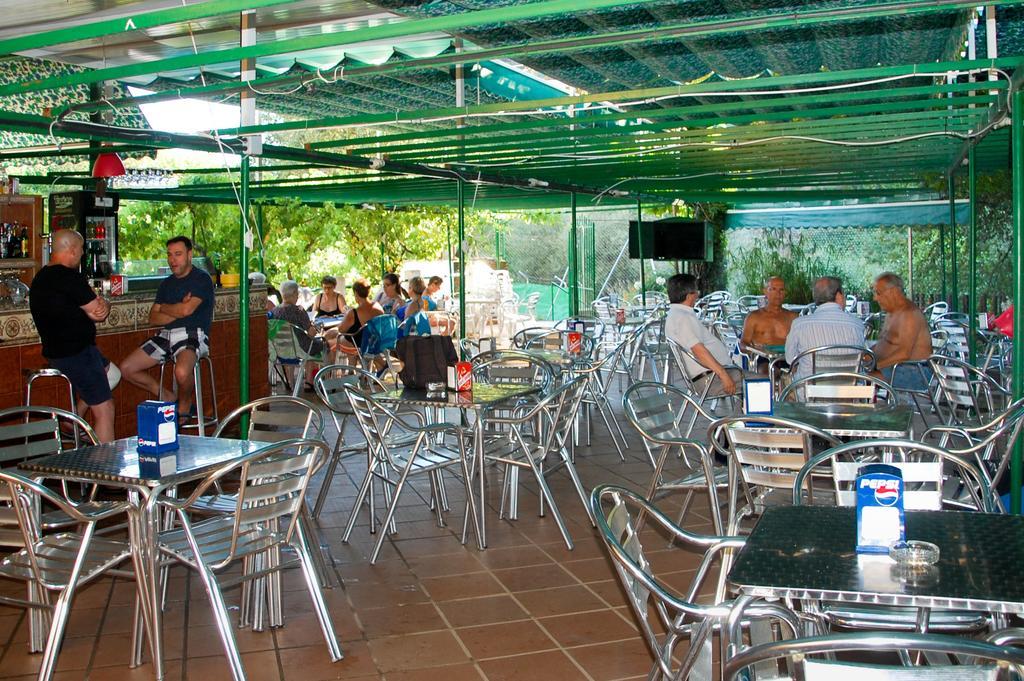 Hostal La Pastora Candeleda Esterno foto