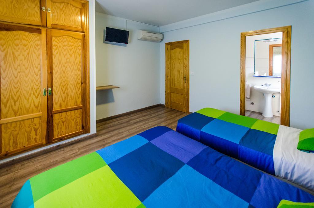 Hostal La Pastora Candeleda Esterno foto